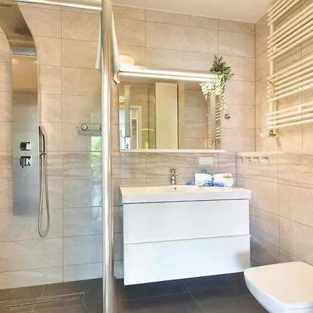 Appartamento Horyzont Seaview By Rent Like Miedzyzdroje