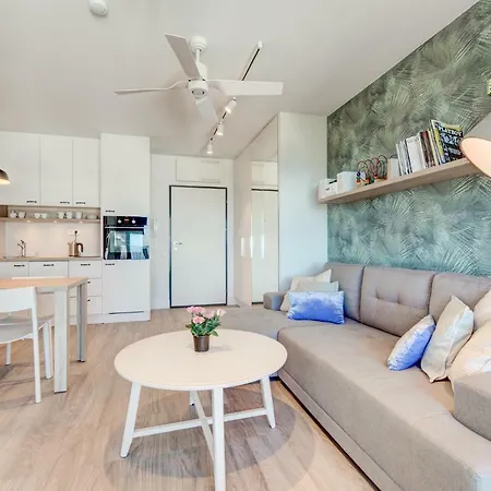 Horyzont Seaview By Rent Like شقة *